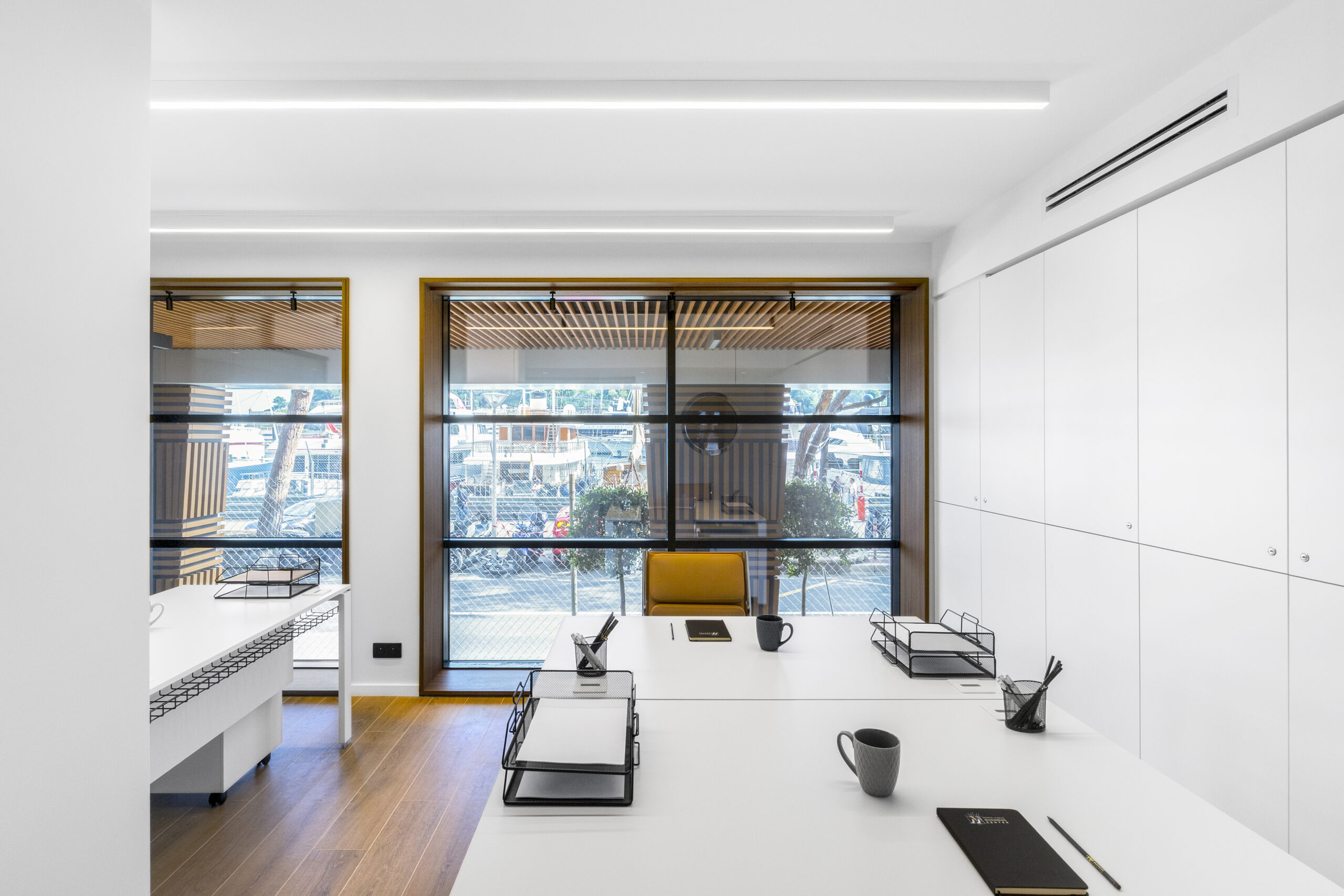 monte-carlo business center